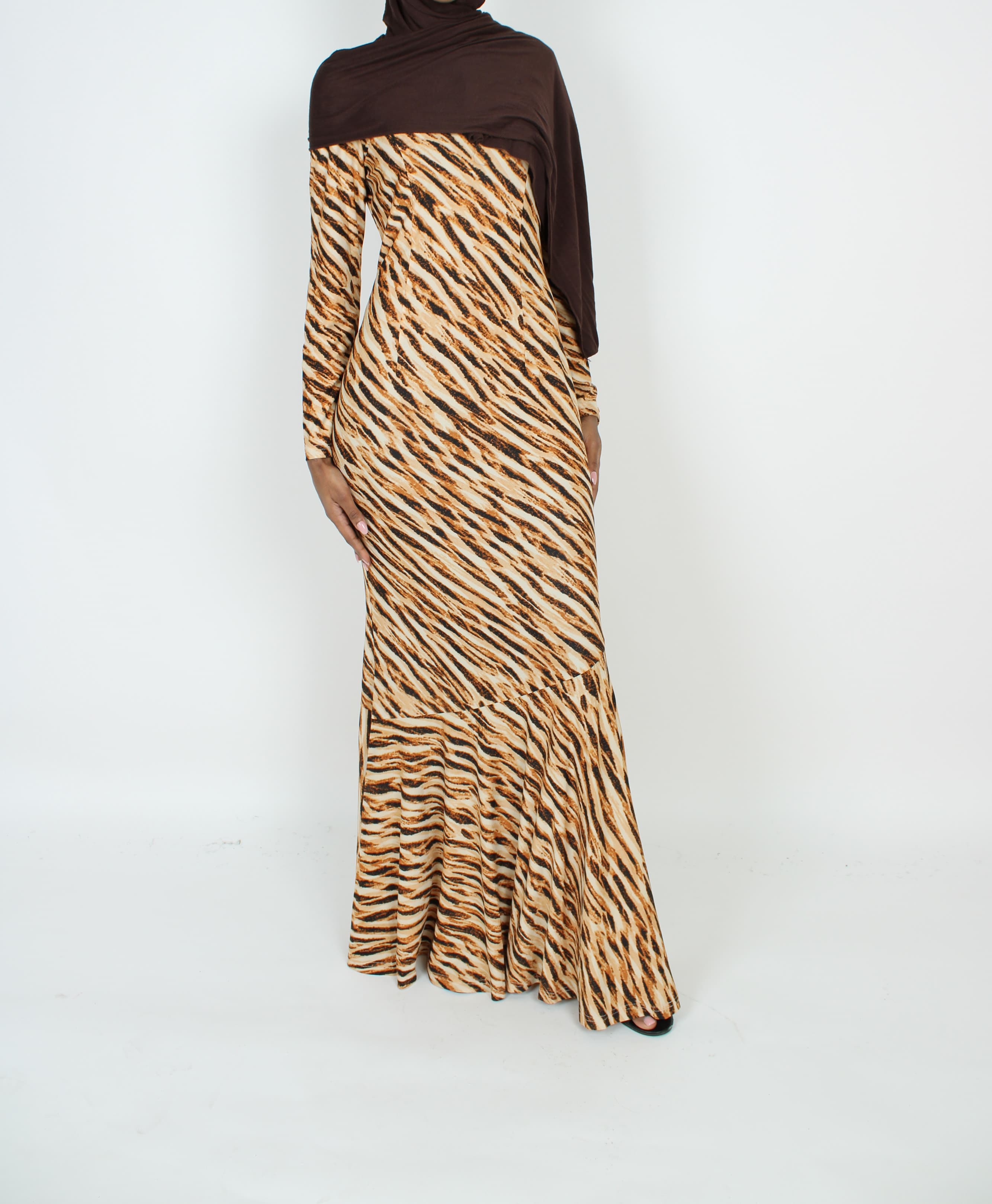 AMAYA FLARED MAXI DRESS